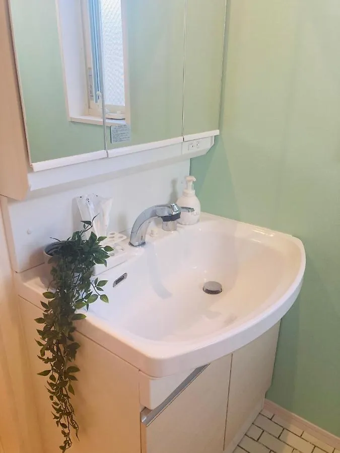 Leola鶴橋2 Apartment Osaka
